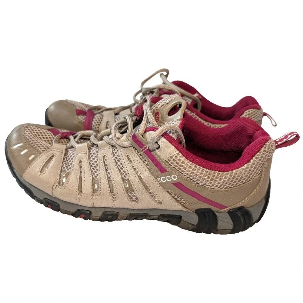 ECCO Womens 11-11.5 M (47) Ultra Terrain Hiking Shoes Brown & Wine Red Receptor